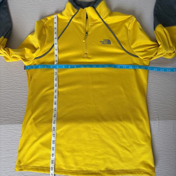 The North Face Womens Yellow 1/4 Zip Pullover L Long Sleeve Outdoor GORPCORE - Picture 9 of 9